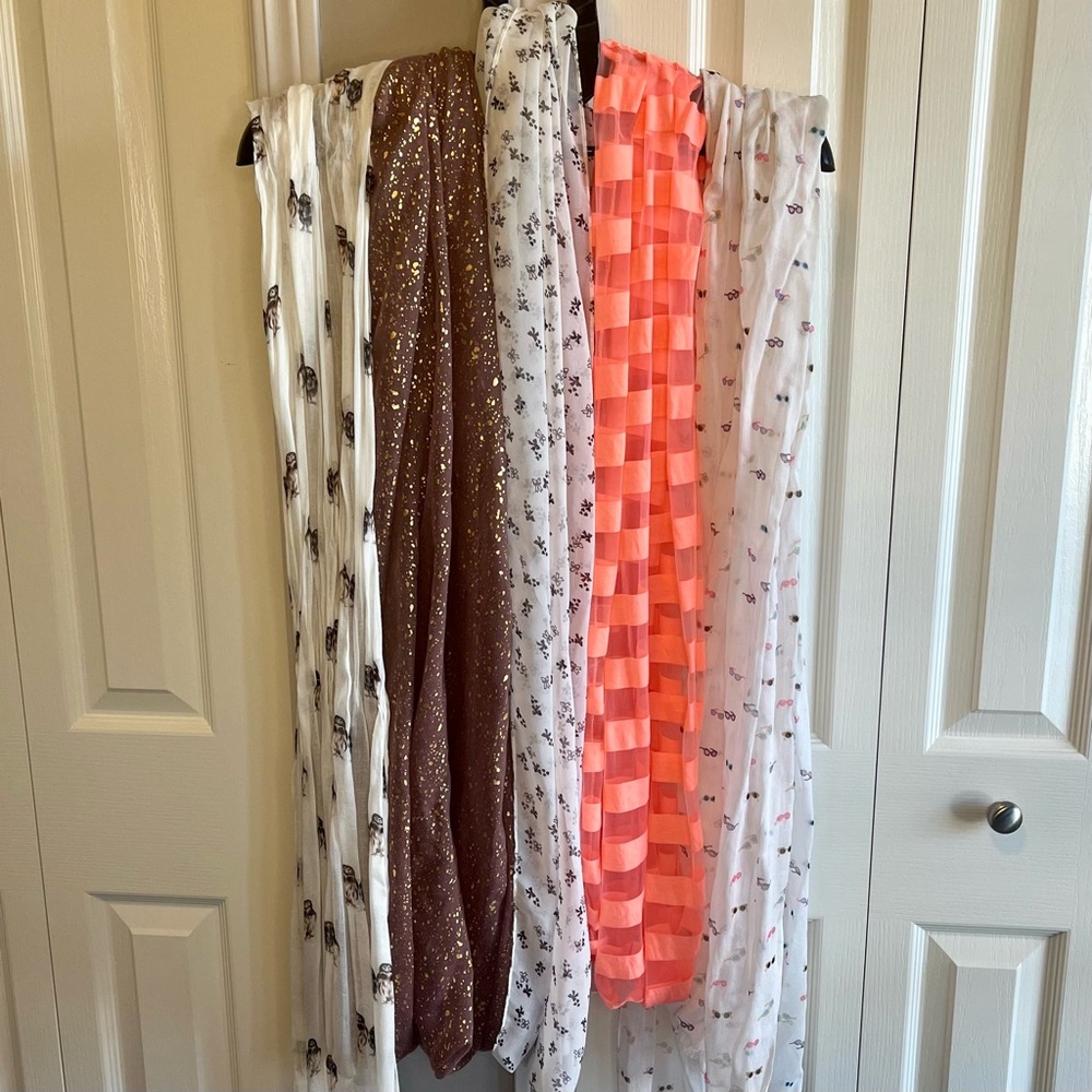 3/$30 - Set of Cute Scarves